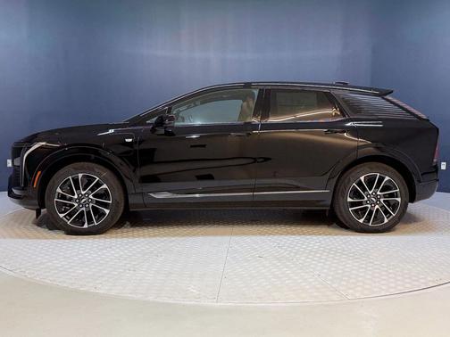 2026 Cadillac OPTIQ Premium Sport