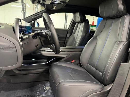 Stellar Black Metallic 2024 Cadillac LYRIQ Luxury