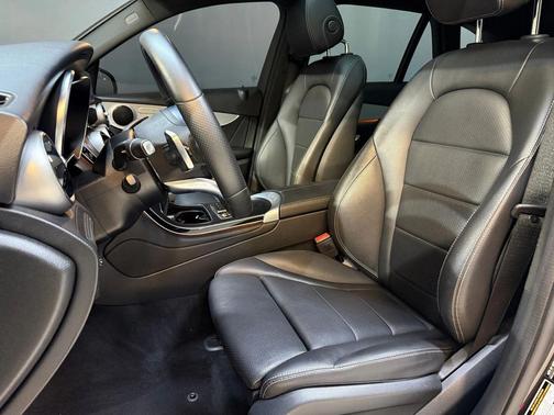 2022 Mercedes-Benz GLC 300 Base