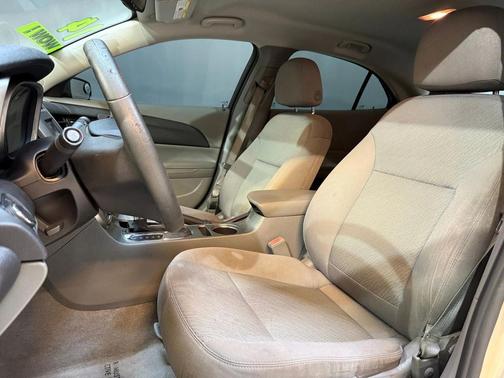 2014 Chevrolet Malibu 1LS