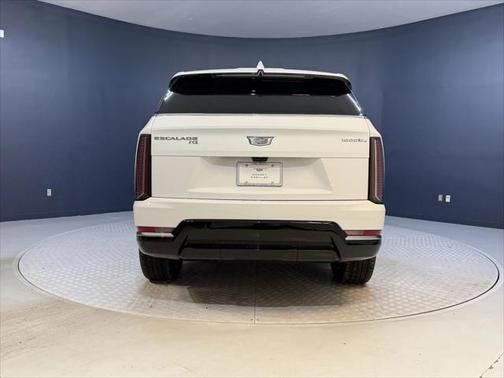 2025 Cadillac Escalade Luxury