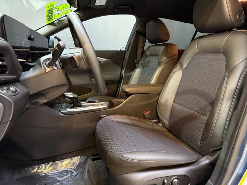 2024 Buick Envista Preferred FWD