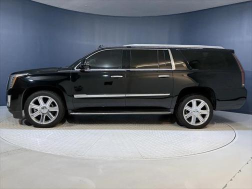 2016 Cadillac Escalade ESV Luxury