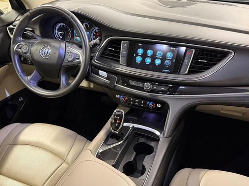 Carrageen Metallic 2019 Buick Enclave Essence
