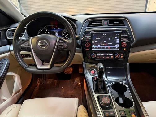 Super Black 2018 Nissan Maxima 3.5 SV