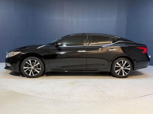 Super Black 2018 Nissan Maxima 3.5 SV