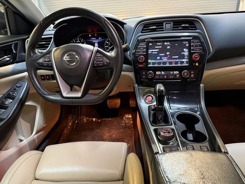 Super Black 2018 Nissan Maxima 3.5 SV