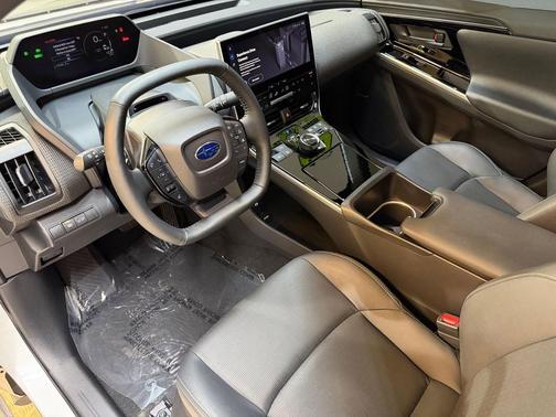 Cosmic White Pearl 2024 Subaru Solterra Touring