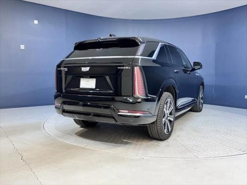 2025 Cadillac Escalade Luxury