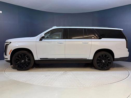2026 Cadillac Escalade ESV Sport Platinum