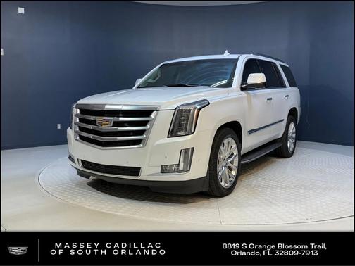 2019 Cadillac Escalade Luxury