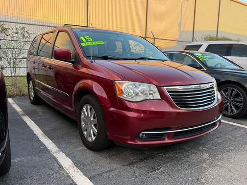 2015 Chrysler Town & Country Touring