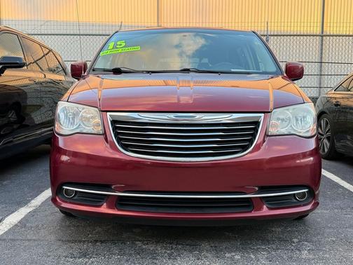 2015 Chrysler Town & Country Touring
