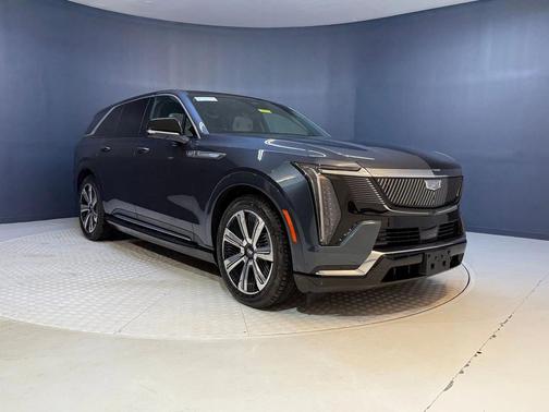 2025 Cadillac Escalade IQ Luxury 1