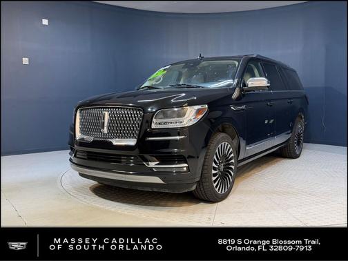 Black 2020 Lincoln Navigator Black Label