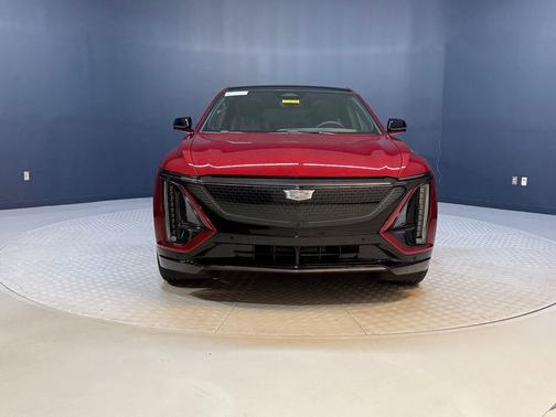2025 Cadillac LYRIQ Sport