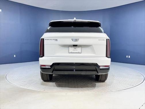2025 Cadillac Escalade Luxury