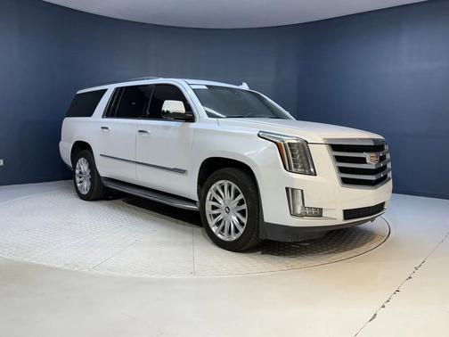 2016 Cadillac Escalade ESV Luxury