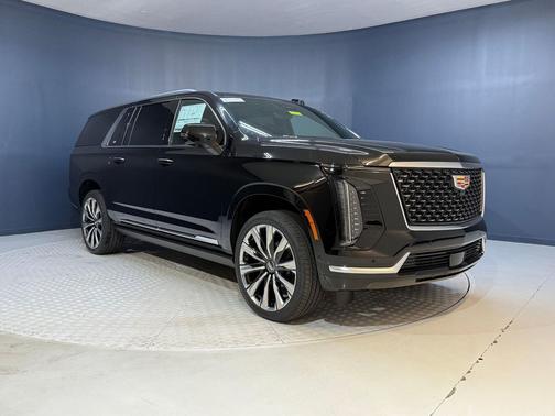 2026 Cadillac Escalade ESV Luxury