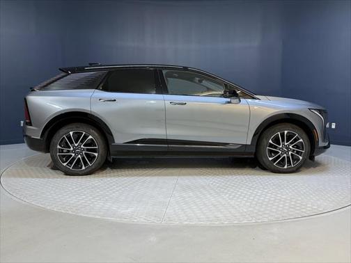 2025 Cadillac OPTIQ Sport 1 AWD