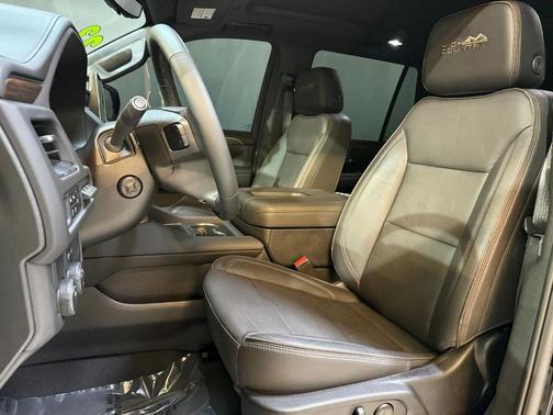 2023 Chevrolet Tahoe 2WD High Country