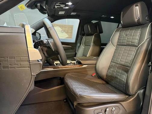2026 Cadillac Escalade ESV Sport Platinum