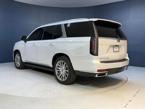 2022 Cadillac Escalade Premium Luxury
