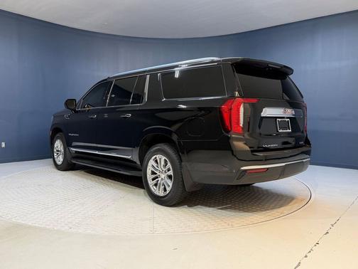 Onyx Black 2022 GMC Yukon XL SLT