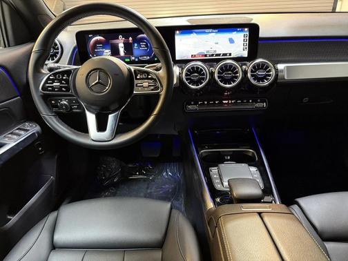 2023 Mercedes-Benz EQB 250 Base