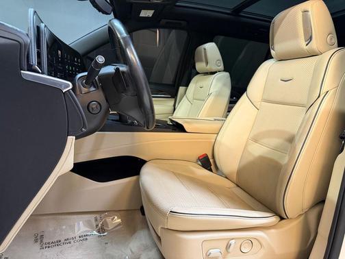 Crystal White Tricoat 2023 Cadillac Escalade Premium Luxury