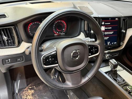 2018 Volvo XC60 T5 Inscription