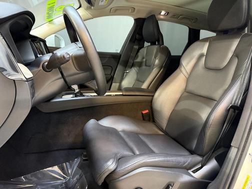 2018 Volvo XC60 T5 Inscription