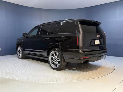 2025 Cadillac Escalade Sport