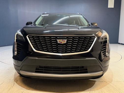 Stellar Black Metallic 2019 Cadillac XT4 Premium Luxury