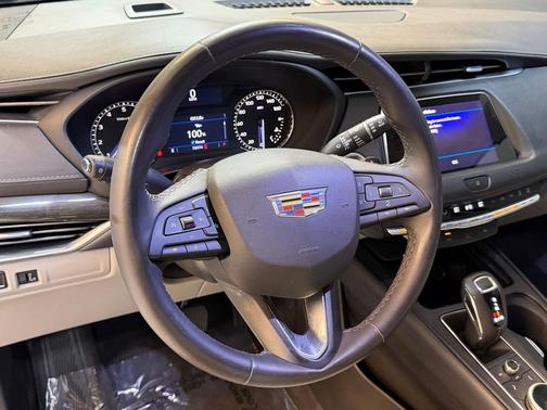 Stellar Black Metallic 2019 Cadillac XT4 Premium Luxury