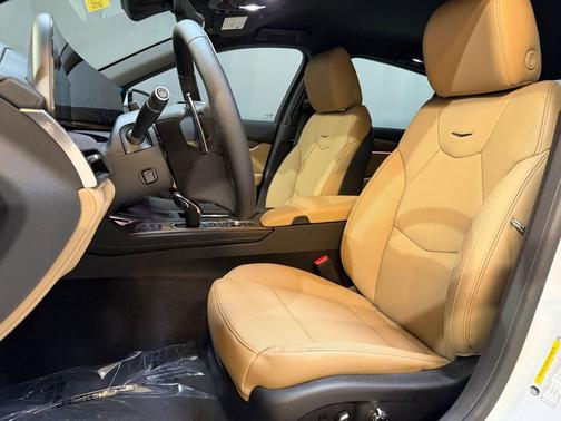 Vibrant White Tricoat 2026 Cadillac CT5 Premium Luxury