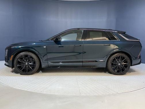 2026 Cadillac LYRIQ V Premium