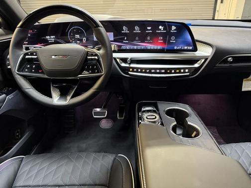 2026 Cadillac LYRIQ V Premium