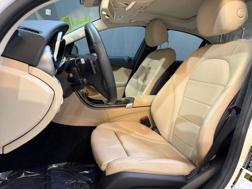 White 2018 Mercedes-Benz C-Class C 300