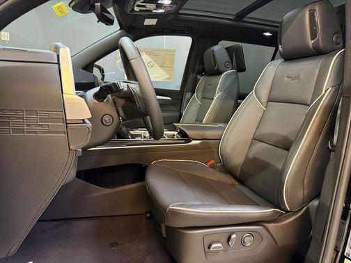 2025 Cadillac Escalade Sport