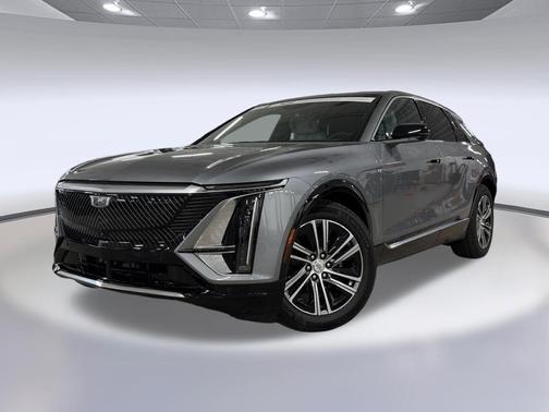 Argent Silver Metallic 2024 Cadillac LYRIQ Luxury