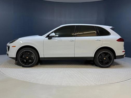 2018 Porsche Cayenne Platinum Edition