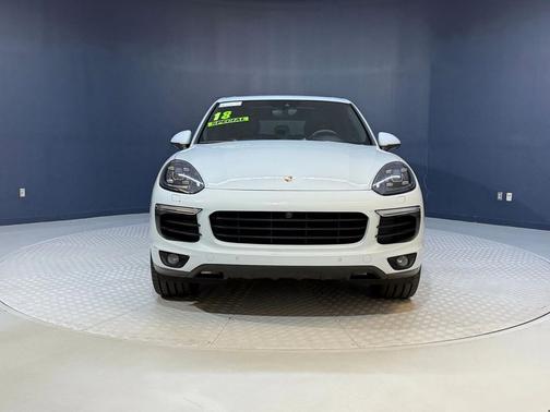 2018 Porsche Cayenne Platinum Edition