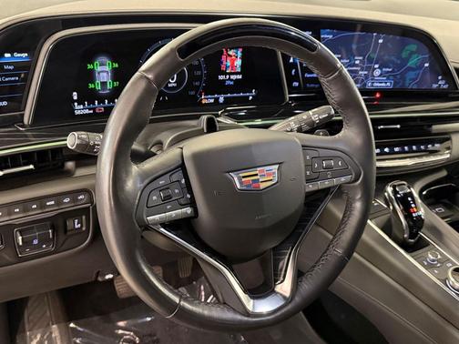 Crystal White Tricoat 2024 Cadillac Escalade ESV Sport