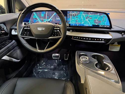 Argent Silver Metallic 2026 Cadillac OPTIQ Sport