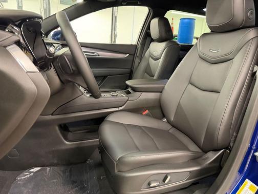 Opulent Blue Metallic 2026 Cadillac XT5 Luxury