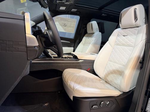 Black Raven 2026 Cadillac Escalade ESV V-Series