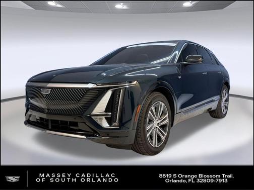 Emerald Lake Metallic 2024 Cadillac LYRIQ Luxury