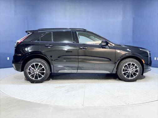 2025 Cadillac XT4 Sport