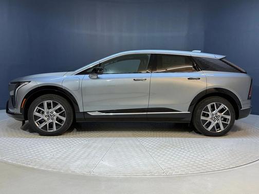 2026 Cadillac OPTIQ Premium Luxury